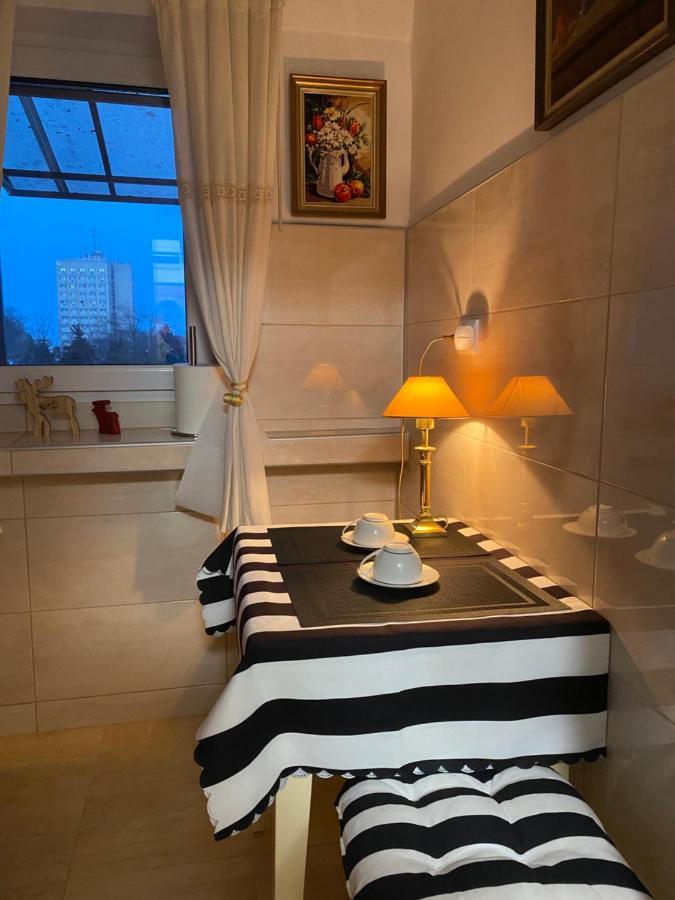 Studio Panoramic With Balcony And Parcul Unirii View Alba Iulia Ngoại thất bức ảnh