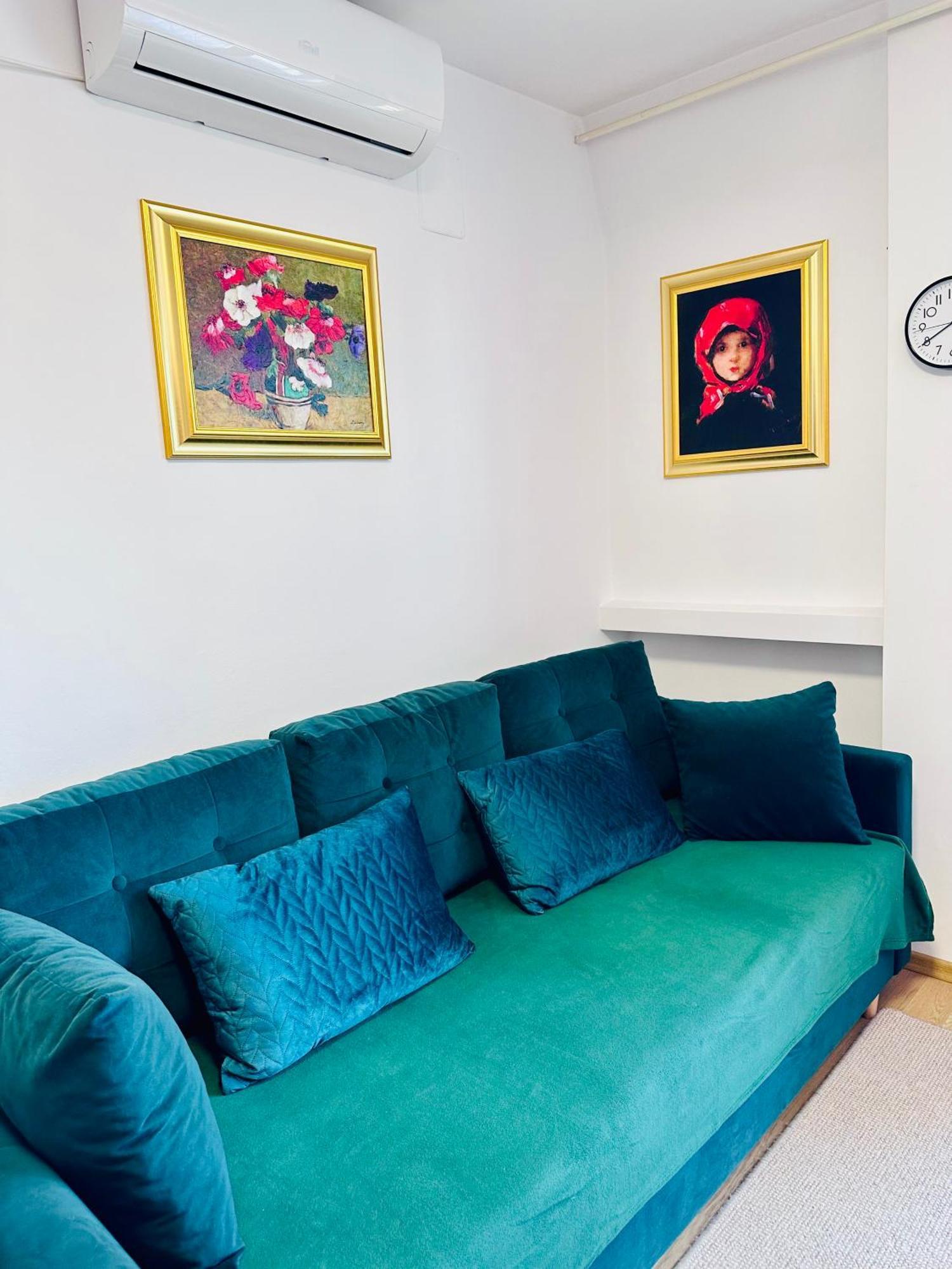 Studio Panoramic With Balcony And Parcul Unirii View Alba Iulia Ngoại thất bức ảnh