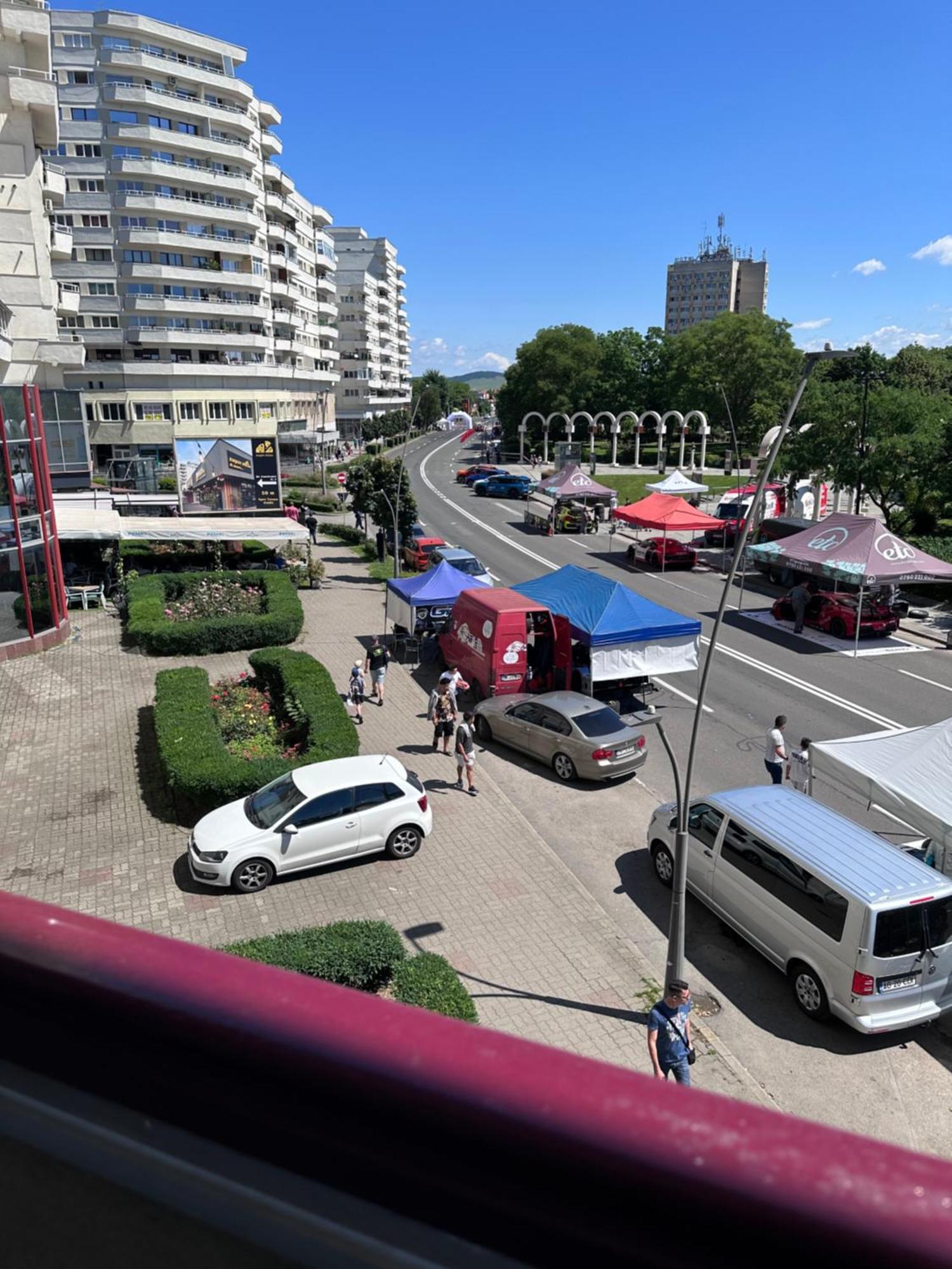 Studio Panoramic With Balcony And Parcul Unirii View Alba Iulia Ngoại thất bức ảnh